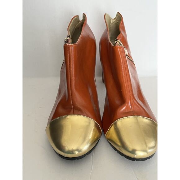 Cri de Coeur •11• Ankle Boots Heels Round Orange Gold Cap Toe Zip Wood Stacked - Picture 4 of 11
